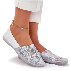 Ballerines en cuir avec un motif Maciejka T1930-38 blanc blanche 7