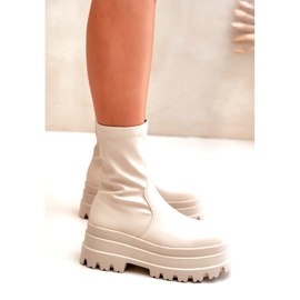 Bottines beige clair sur plateforme massive 4