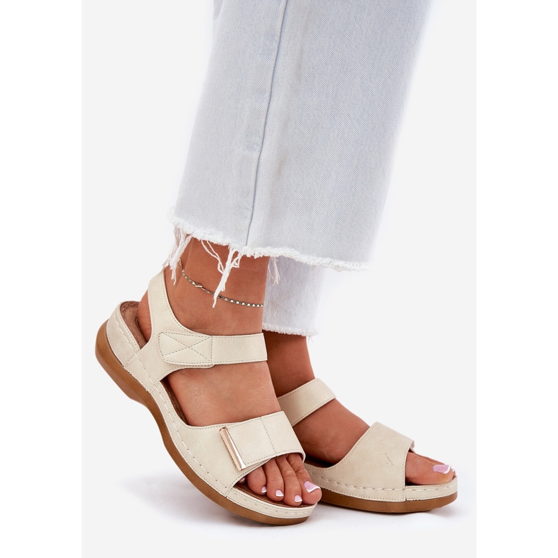 Evento Sandales velcro aux femmes confortables d'or 1 Evento Sandales velcro aux femmes confortables d'or 1