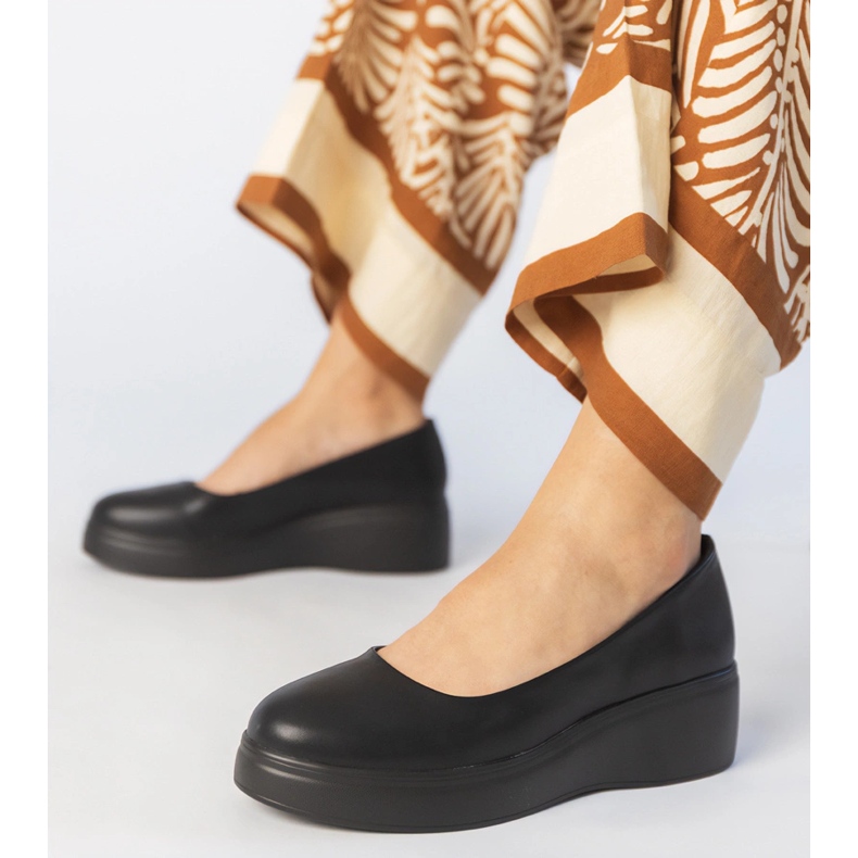 Chaussures noires sur la plate-forme écologique le noir 1