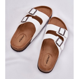 Evento Slippers pour femmes sur une plate-forme en liège avec des boucles blanches 11
