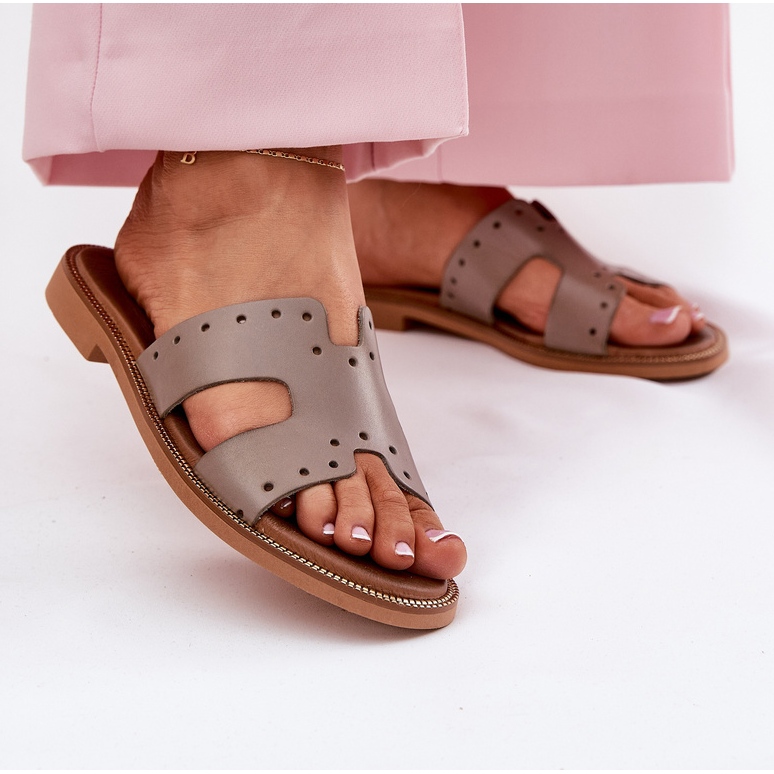 Zazoo 40326 Slippers pour femmes avec découpes décoratives Dark Boon beige 2 Zazoo 40326 Slippers pour femmes avec découpes décoratives Dark Boon beige 2