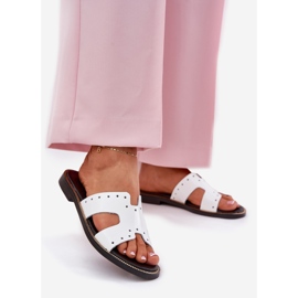 Zazoo 40326 Pantres de femmes verni avec des découpes décoratives blanches 1 Zazoo 40326 Pantres de femmes verni avec des découpes décoratives blanches 1