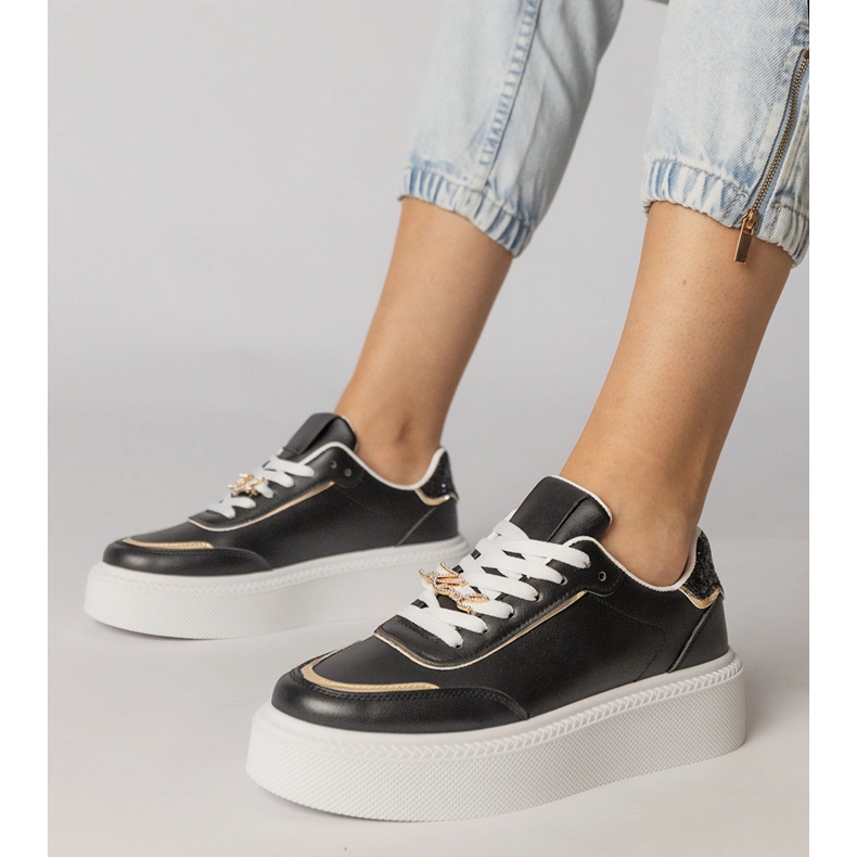 Baskets noires décorées de paillettes et de zircons le noir 1