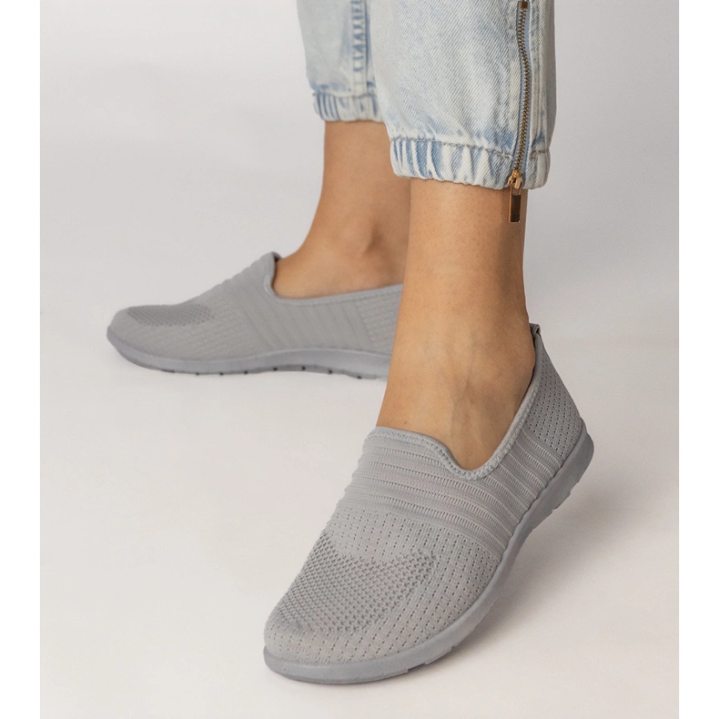 Baskets de femmes grises 1