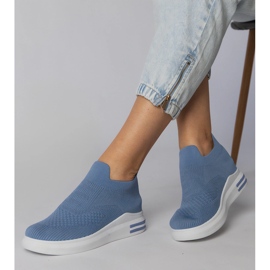 Baskets à chaussettes bleues 1