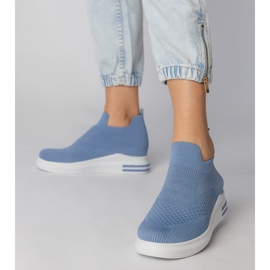 Baskets à chaussettes bleues 3