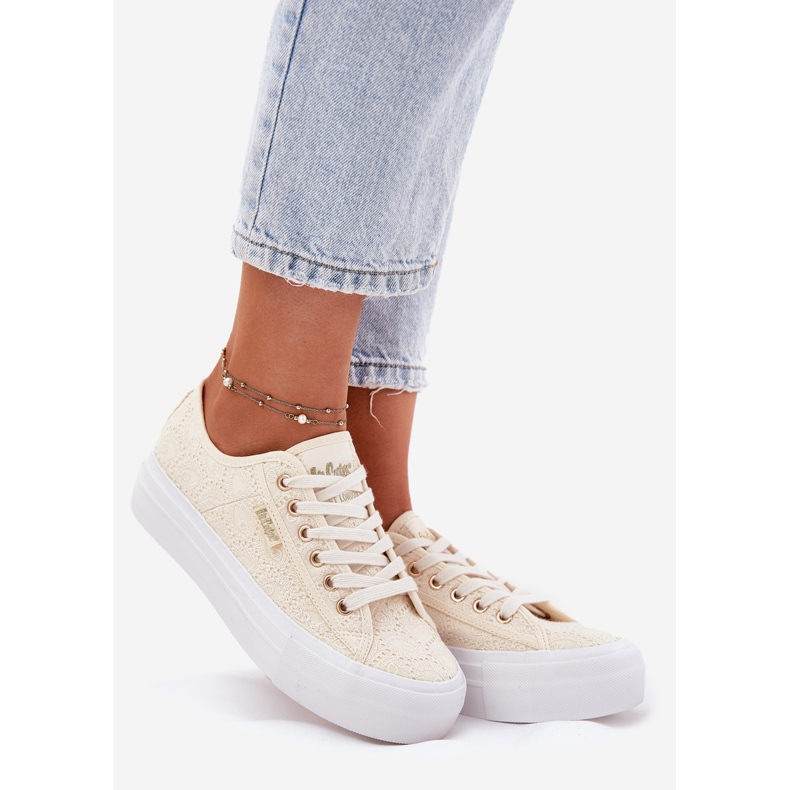 Sneakers pour femmes avec dentelle Lee Cooper LCW-25-31-3440L Beige 1 Sneakers pour femmes avec dentelle Lee Cooper LCW-25-31-3440L Beige 1