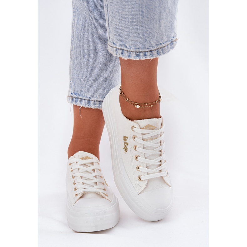 Sneakers pour femmes sur la plate-forme Lee Cooper LCW-25-02-3289 White blanche 2