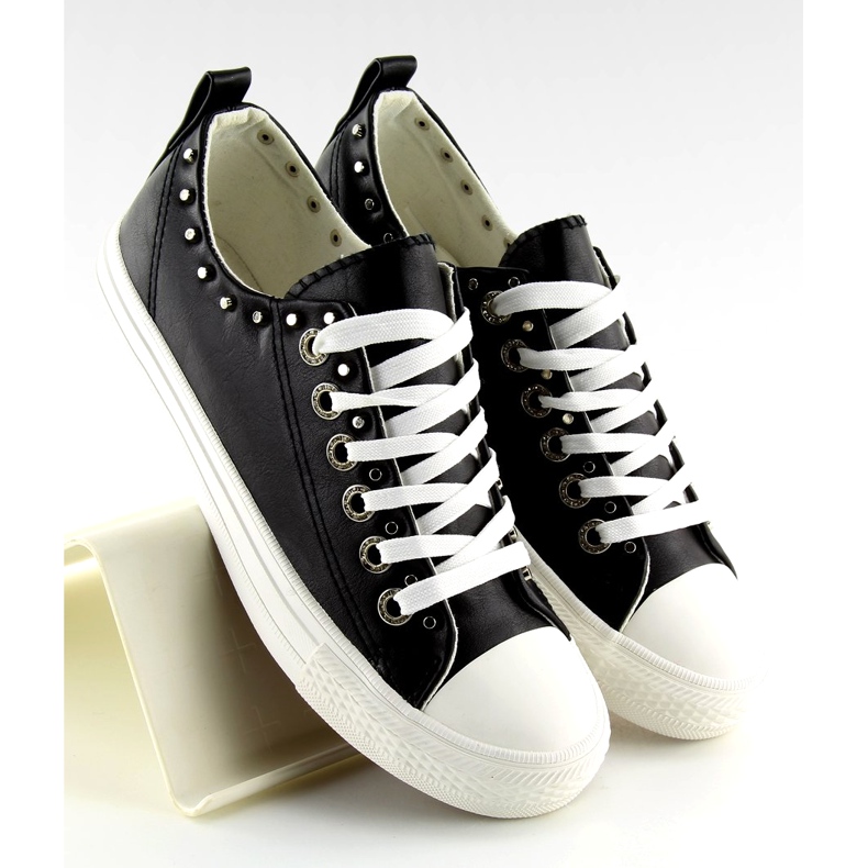Noir SM-2738 Baskets noires pour femmes avec clous 1