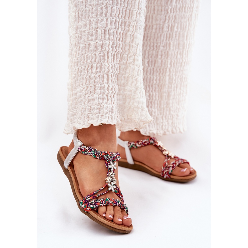 Sandales pour femmes plates avec rayures et épingles tressées Artiker 54C1322 Multikolor multicolore 2 Sandales pour femmes plates avec rayures et épingles tressées Artiker 54C1322 Multikolor multicolore 2