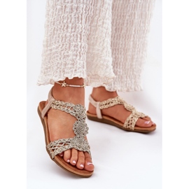 Sandales pour femmes plates avec un motif en dentelle Artiker 56C1281 PLN doré 2