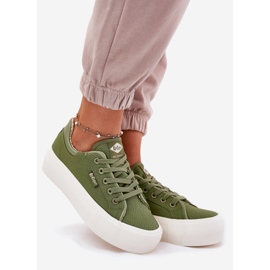 Sneakers pour femmes sur la plate-forme Lee Cooper LCW-25-31-3449L Green vert 1 Sneakers pour femmes sur la plate-forme Lee Cooper LCW-25-31-3449L Green vert 1