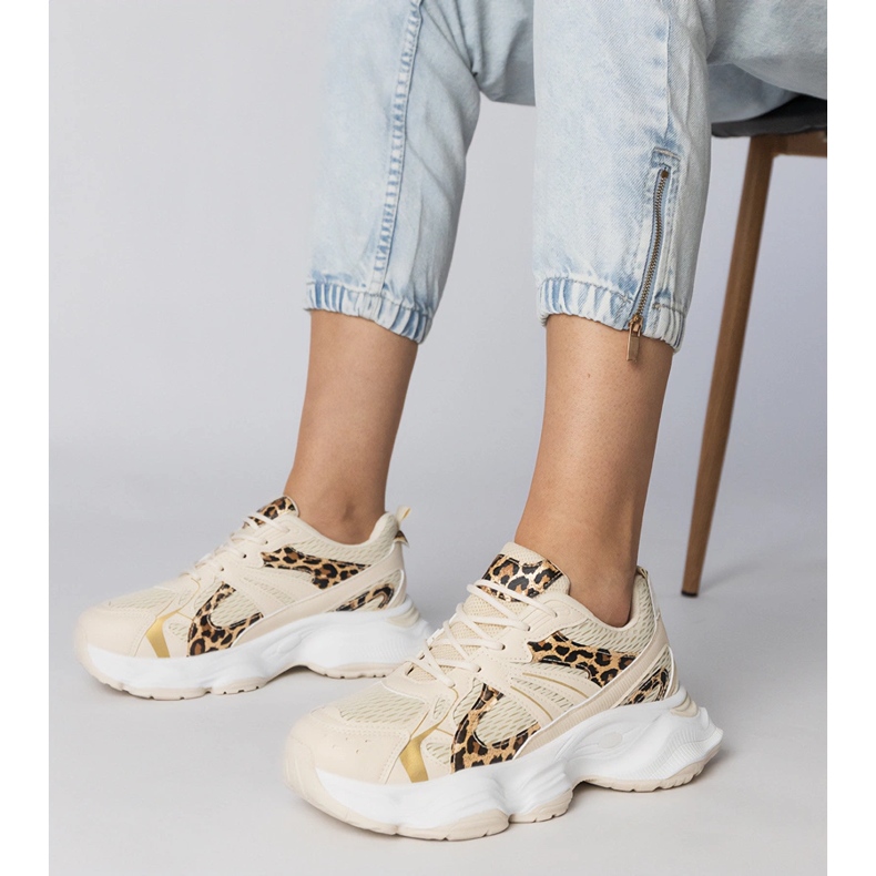 Panther Sports Sneakers sur une semelle massive beige 1