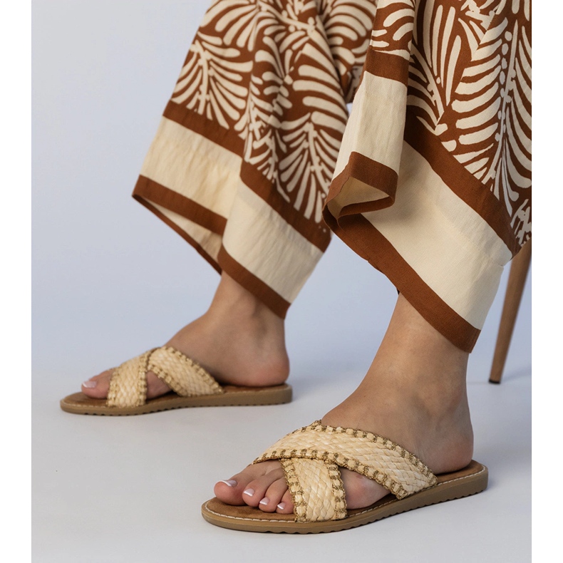Slippers des femmes beige pour femmes 1