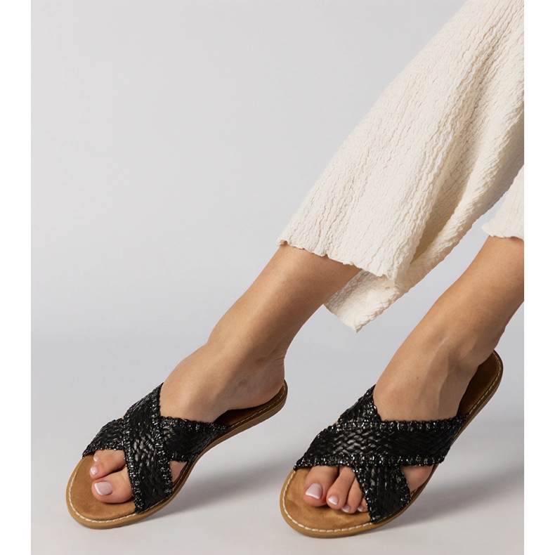 Slippers des femmes noires le noir 1