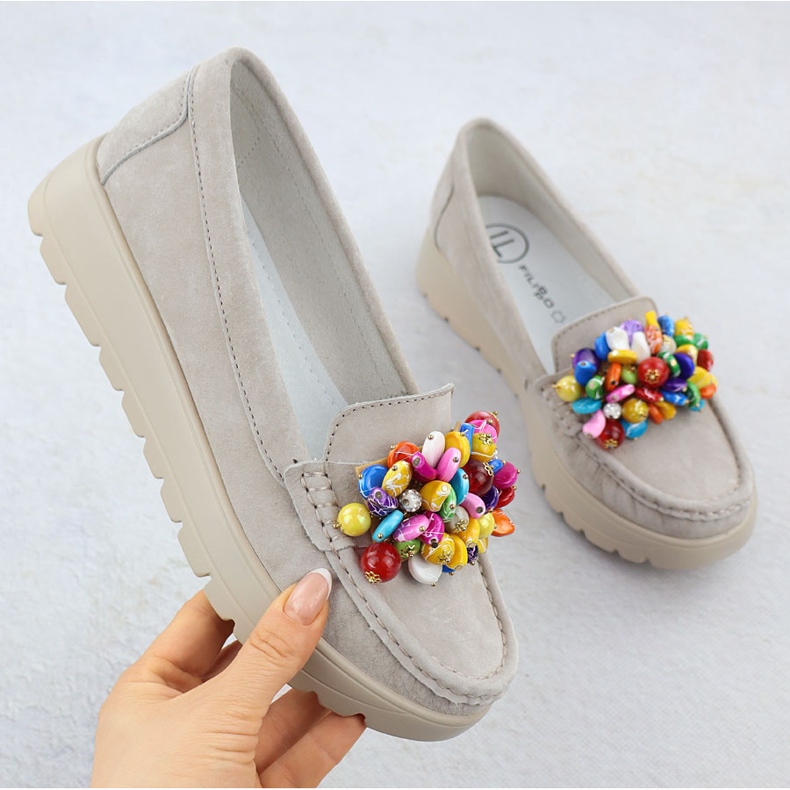 Mocassins en cuir sur une plate-forme avec beige beige filippo 6828 1 Mocassins en cuir sur une plate-forme avec beige beige filippo 6828 1