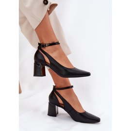 Pompes en cuir sur le post Maciejka K6816-01 noir le noir 6
