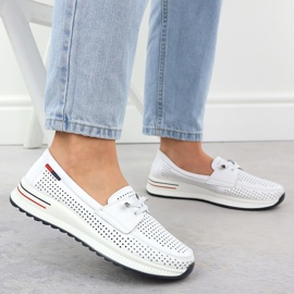Evento Chaussures en cuir pour femmes Openwork Event White Event 8443 blanche 6