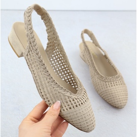 Sandales ouvertes pour femmes avec beige T.Sokolski L25-334 1