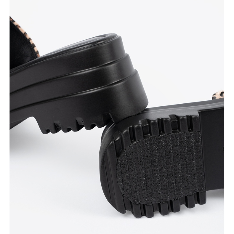 Seastar Pantoufles sur une plate-forme léopard brun 1