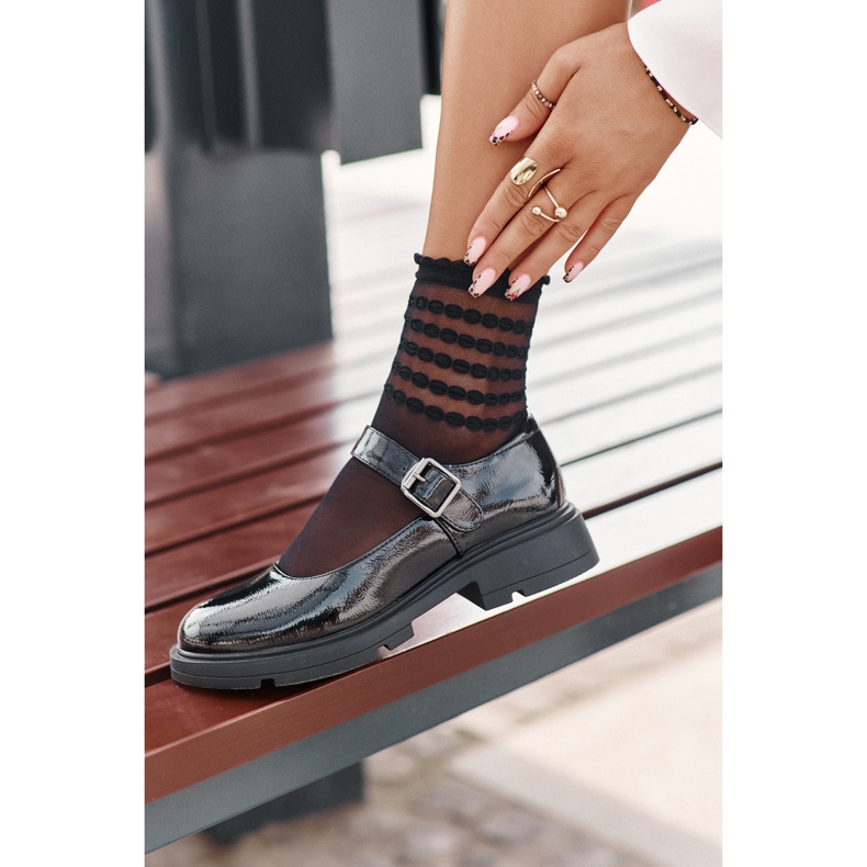 Chaussures pour femmes verni avec ceinture noire Vinceza 62179 4