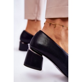 Pompes en cuir avec un ornement Laura Messi 2487 Bleu marine 4