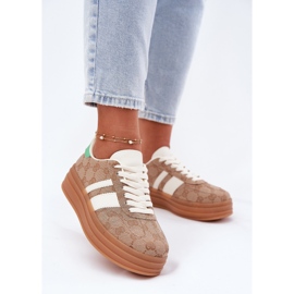 Baskets basses sur la plate-forme kaki beige 2 Baskets basses sur la plate-forme kaki beige 2