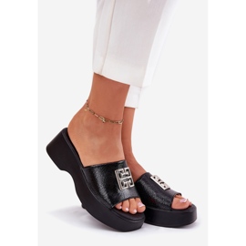 Vinceza Les tongs en cuir féminin avec décoration Vincez 79526 noir 1