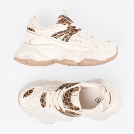 Baskets pour femmes sur une semelle léopard épaisse beige 5