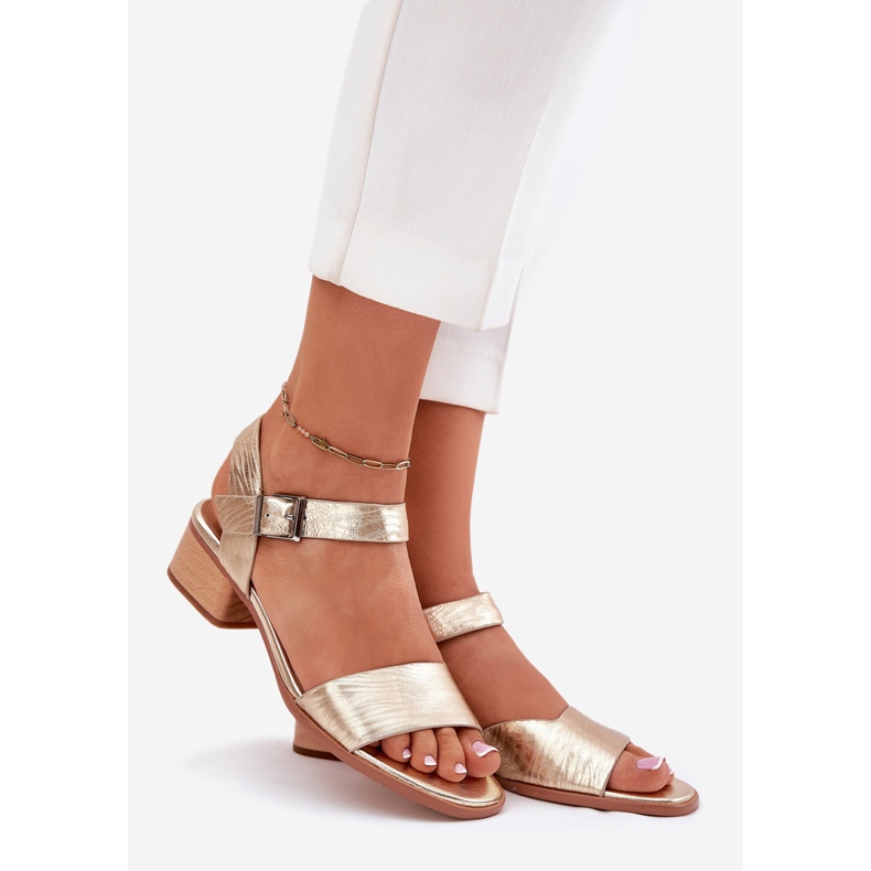 Maciejka N6802-25 Sandales en cuir en cuir doré 1