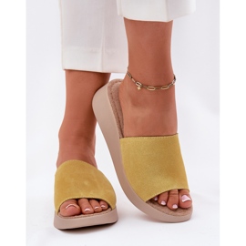Flip en daim féminin -flops sur le cale Panto Fino RR267038 jaune 3