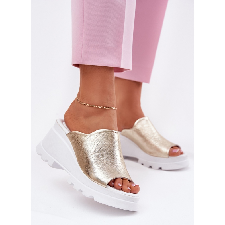 Cales en cuir sur l'Artiker 56C0435 PLN doré 2