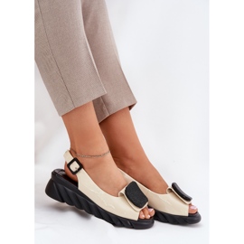 Sandales féminines laquées en cuir avec décoration ancienne Artiker 56C1567 beige 7
