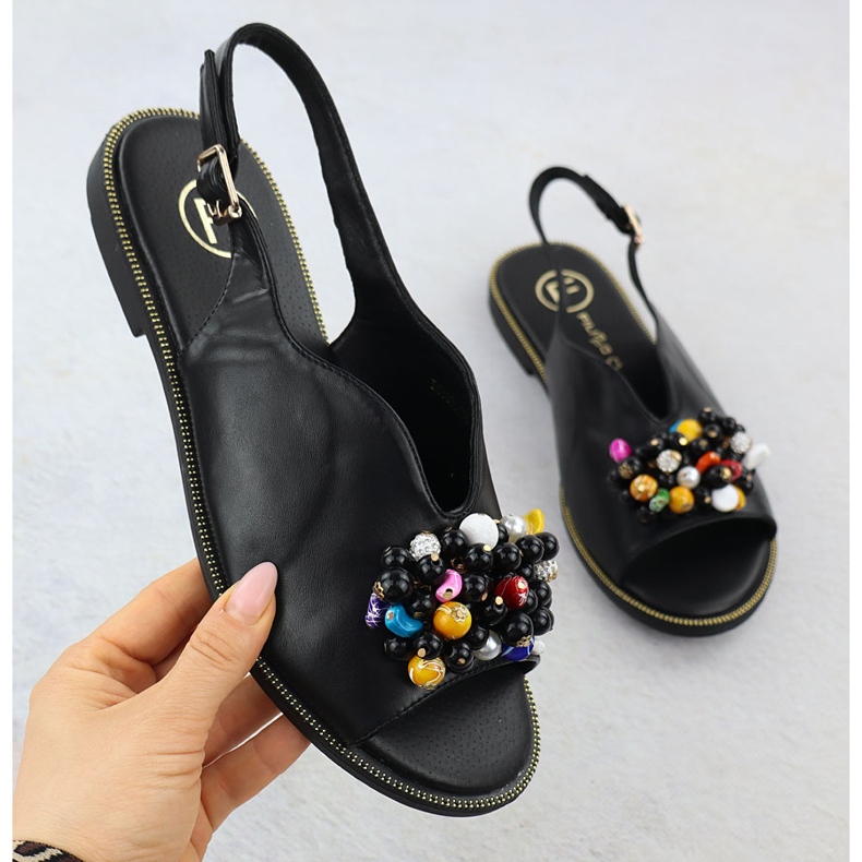 Sandales féminines avec des perles noires Filippo DS6230 le noir 1