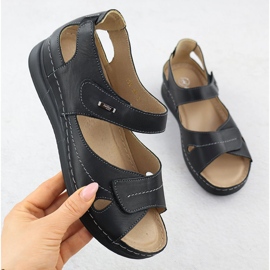 Helios Confortable womenys noirs hélios 139 sandales velcro en cuir 1