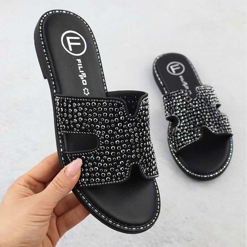 Les tongs pour femmes avec des strass Black Filippo DK6973 noir 1