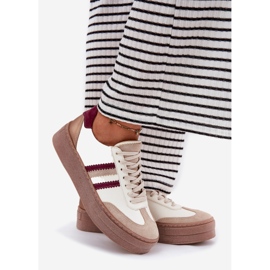 Sneakers en cuir féminin sur la plate-forme BEIGE BEIGE ZAZOO N1234 1