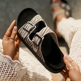 Les tongs en daim féminins avec D.Franklin DFSH405002 Boucles de zèbre beige 8