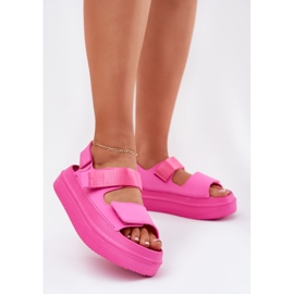 Inna Sandales féminines sur la plate-forme avec Velcro Fuchsia rose 2 Inna Sandales féminines sur la plate-forme avec Velcro Fuchsia rose 2