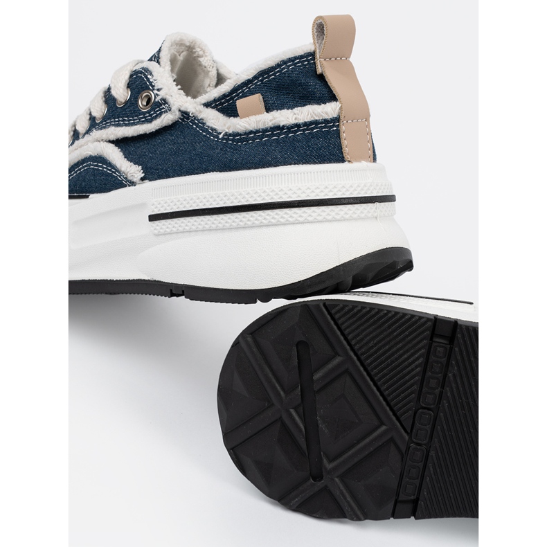 Shelvt Baskets bleu marine avec des inserts blancs 1 Shelvt Baskets bleu marine avec des inserts blancs 1