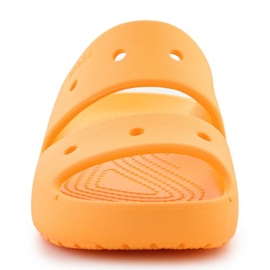 Crocs Classic Sandal V2 209403-85Q tongs orange 1 Crocs Classic Sandal V2 209403-85Q tongs orange 1