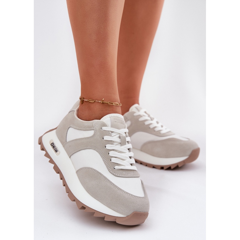 Big Star Sneakers en daim sur la grande star féminine RR274896 Plateforme féminine Système Hi-Polish Biało-share blanc 2