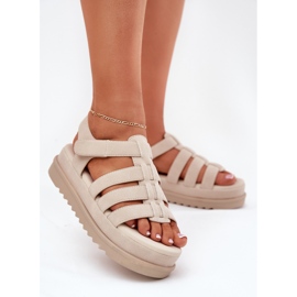 Inna Sandales féminines sur la plate-forme Eco Suede Beige 2