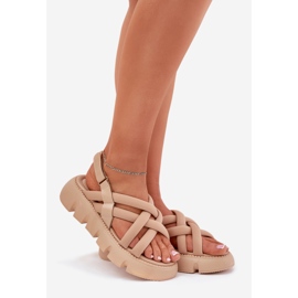 Inna Sandales féminines sur la plate-forme avec des rayures beiges 1 Inna Sandales féminines sur la plate-forme avec des rayures beiges 1