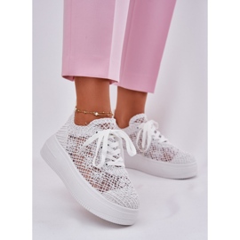 Inna Baskets pour femmes sur la plate-forme avec une tige blanche supérieure au crochet 2