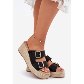 Inna Les tongs des femmes avec un coin avec des pinces de tresse et noires 1