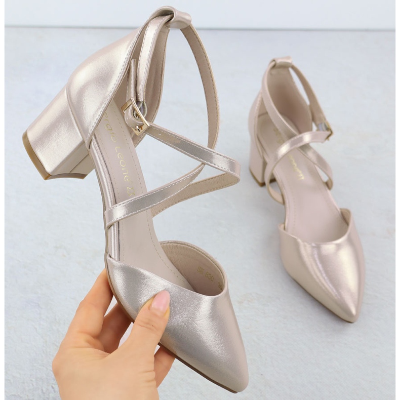 Sandales féminines sur le Golden Sergio Leone SK-830 Post doré 1