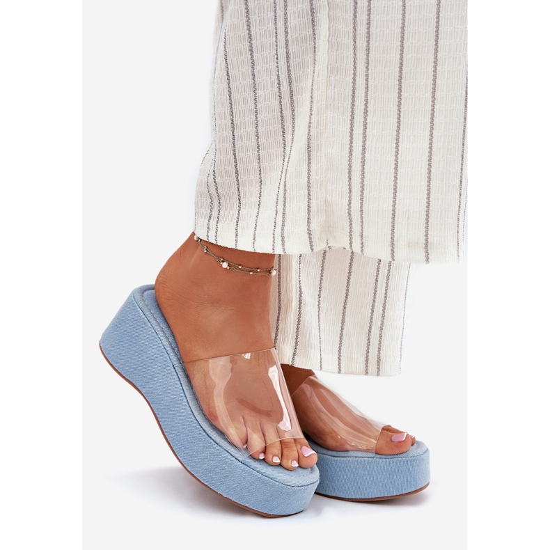 Inna Les tongs des femmes avec une ceinture transparente en coin. bleu 1