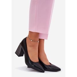 EVento Escarpins en cuir sur talon haut noir 1